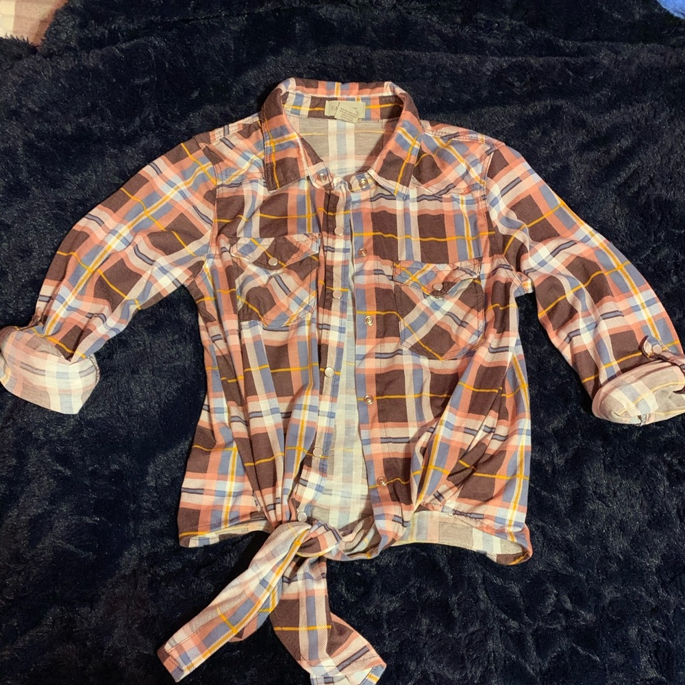 Long sleeve knot flannel